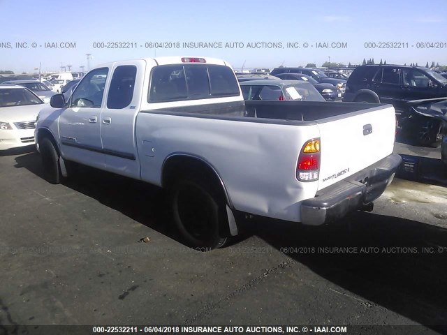 5TBRN34133S380037 - 2003 TOYOTA TUNDRA ACCESS CAB SR5 WHITE photo 3