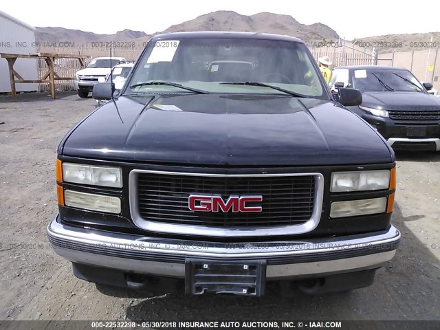 1GKFK16R1XJ791910 - 1999 GMC SUBURBAN K1500 BLACK photo 6