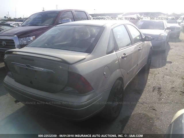 1FAFP38392W146182 - 2002 FORD FOCUS ZTS GOLD photo 4