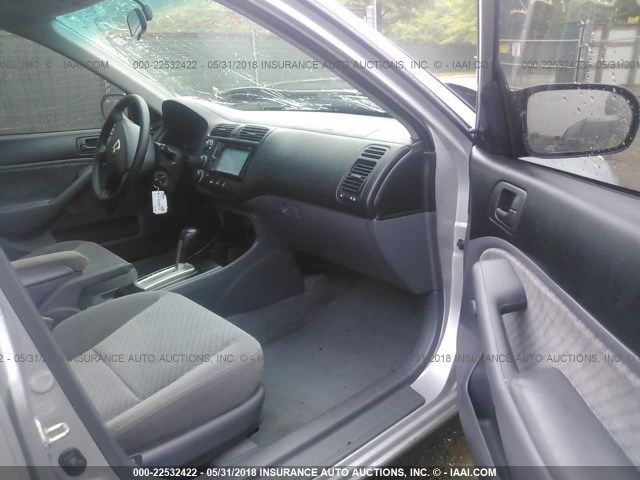 2HGES16374H643231 - 2004 HONDA CIVIC DX VP 银色 照片 5