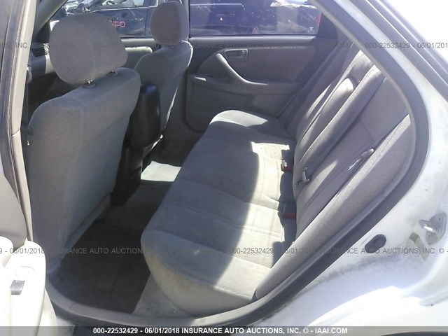 4T1BF22K81U962232 - 2001 TOYOTA CAMRY LE/XLE Սպիտակ լուսանկար 8
