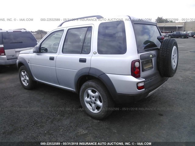 SALNY22214A432811 - 2004 LAND ROVER FREELANDER SE SILVER photo 3