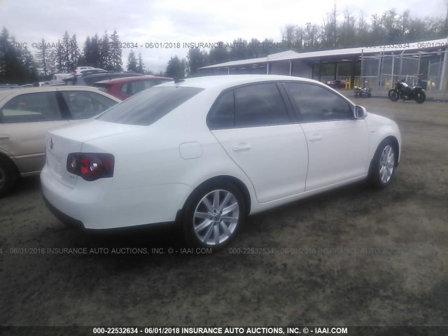 3VWRA7AJ0AM034309 - 2010 VOLKSWAGEN JETTA WOLFSBURG 白色 照片 4