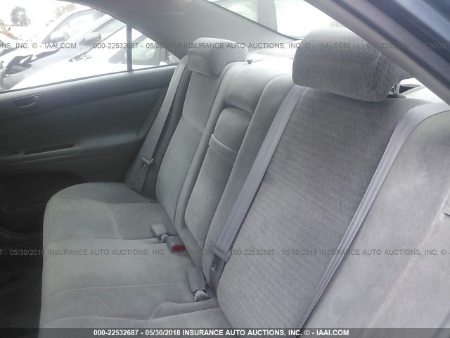 4T1BE32K92U521154 - 2002 TOYOTA CAMRY LE/XLE/SE ღია ლურჯი ფოტო 8