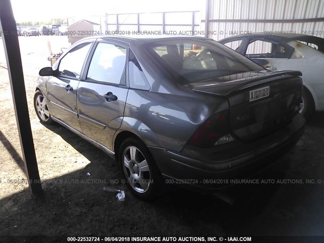 1FAFP38373W332756 - 2003 FORD FOCUS ZTS GRAY photo 3