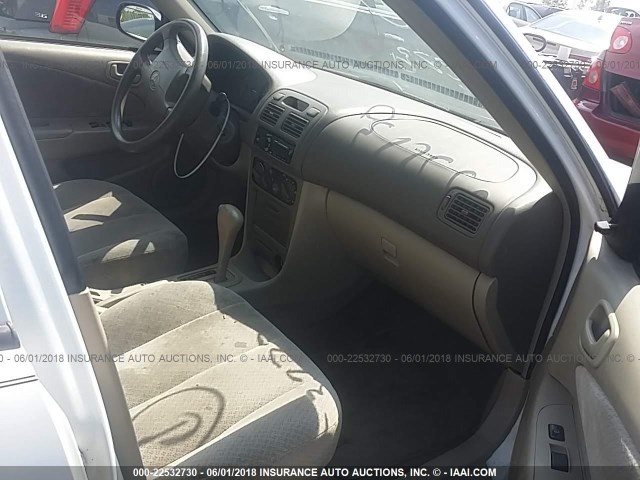 2T1BR12E0XC120586 - 1999 TOYOTA COROLLA VE/CE/LE Weiß Foto 5