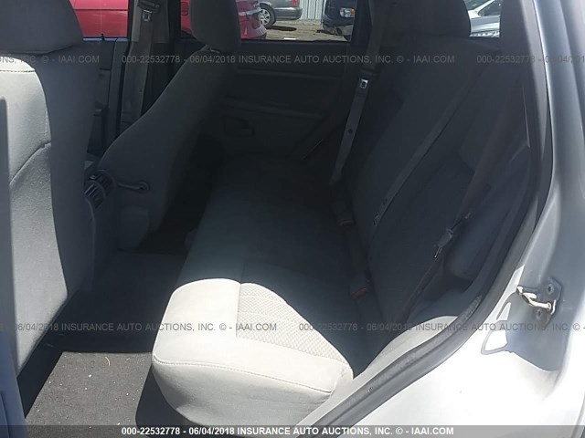 1J8GR48K46C326210 - 2006 JEEP GRAND CHEROKEE LAREDO/COLUMBIA/FREEDOM 银色 照片 8