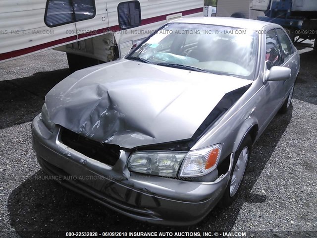 4T1BG22KX1U072828 - 2001 TOYOTA CAMRY CE/LE/XLE 金色 照片 6