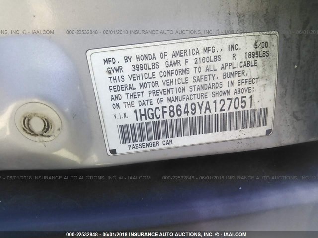 1HGCF8649YA127051 - 2000 HONDA ACCORD DX SILVER photo 9