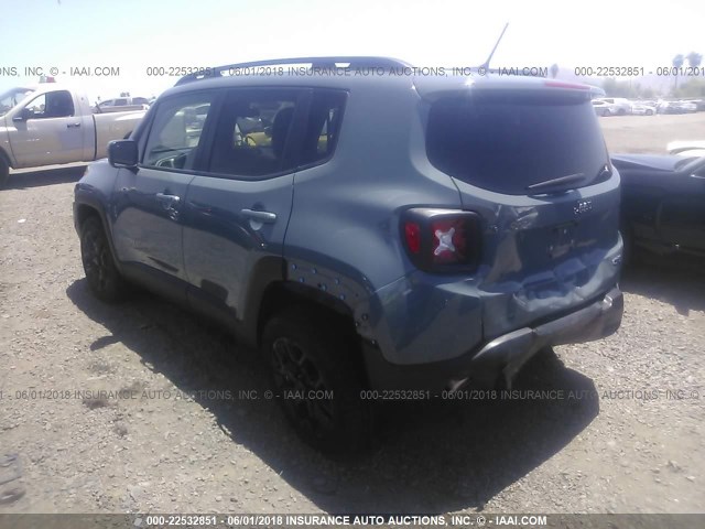 ZACCJABTXGPE37466 - 2016 JEEP RENEGADE LATITUDE GRAY photo 3