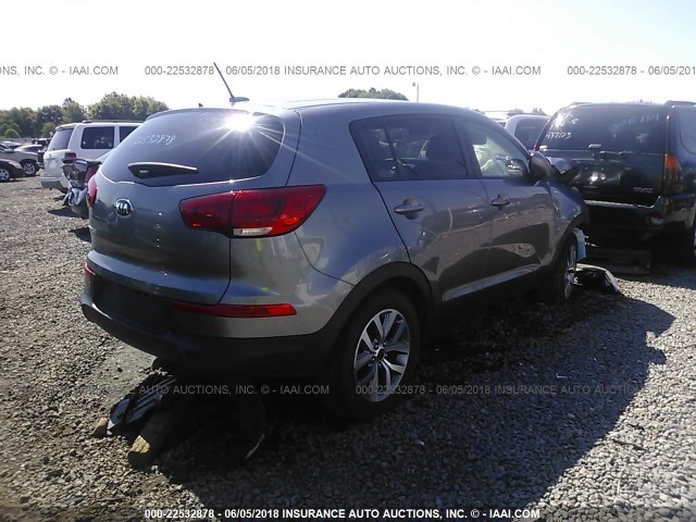 KNDPBCAC2G7880719 - 2016 KIA SPORTAGE LX GRAY photo 4