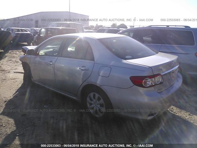 2T1BU4EE4BC638138 - 2011 TOYOTA COROLLA S/LE SILVER photo 3