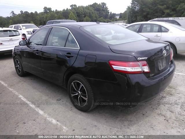 4T4BF3EK6AR007713 - 2010 TOYOTA CAMRY SE/LE/XLE 黑色 照片 3
