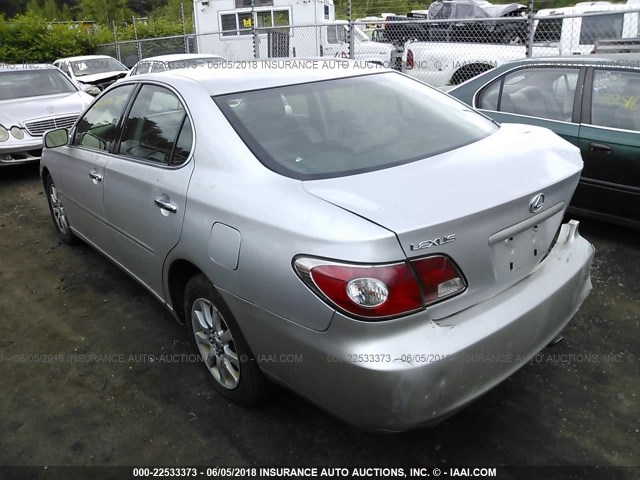 JTHBF30G030104559 - 2003 LEXUS ES 300 SILVER photo 3