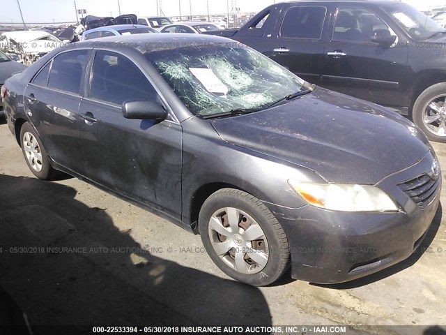 4T4BE46K07R007402 - 2007 TOYOTA CAMRY NEW GENERAT CE/LE/XLE/SE GRAY photo 1