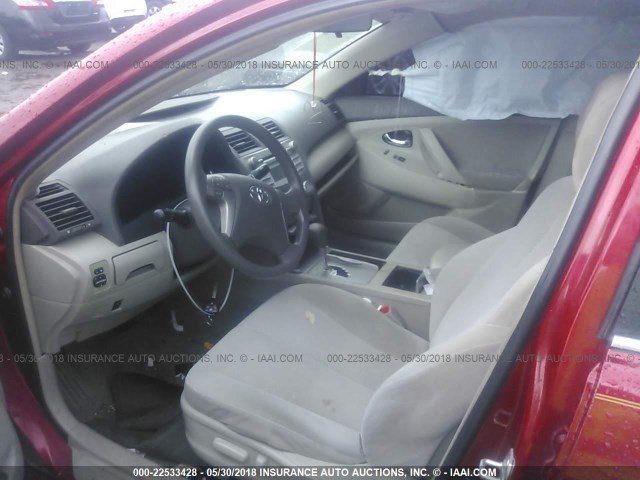 4T1BF3EK4AU508898 - 2010 TOYOTA CAMRY SE/LE/XLE RED photo 5