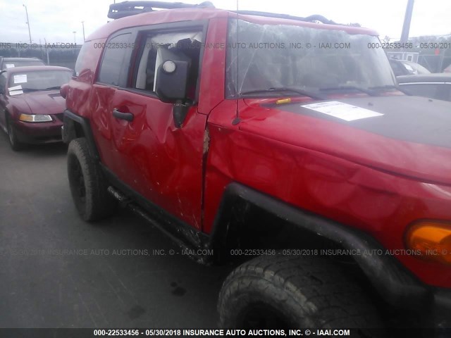 JTEBU4BF5CK131273 - 2012 TOYOTA FJ CRUISER RED photo 6