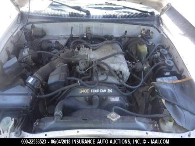 JT3GN86R3T0011233 - 1996 TOYOTA 4RUNNER SR5 WHITE photo 10