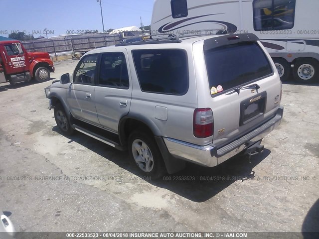 JT3GN86R3T0011233 - 1996 TOYOTA 4RUNNER SR5 WHITE photo 3