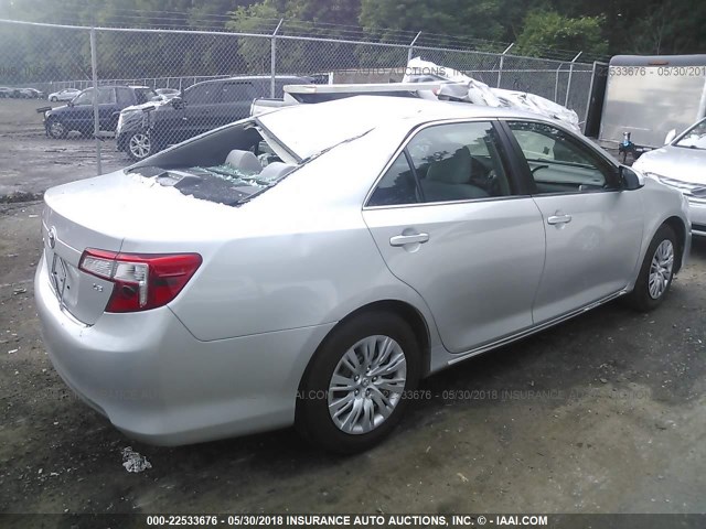 4T1BF1FK1EU449706 - 2014 TOYOTA CAMRY L/SE/LE/XLE SILVER photo 4