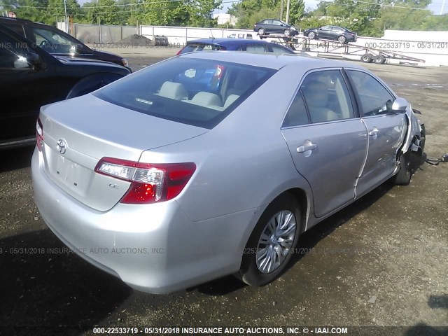 4T4BF1FKXDR296943 - 2013 TOYOTA CAMRY L/SE/LE/XLE SILVER photo 4