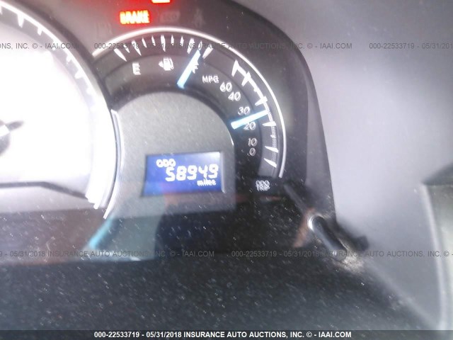 4T4BF1FKXDR296943 - 2013 TOYOTA CAMRY L/SE/LE/XLE 银色 照片 7