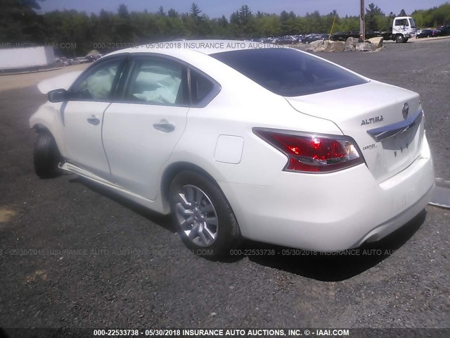 1N4AL3AP1FN333687 - 2015 NISSAN ALTIMA 2.5/S/SV/SL WHITE photo 3