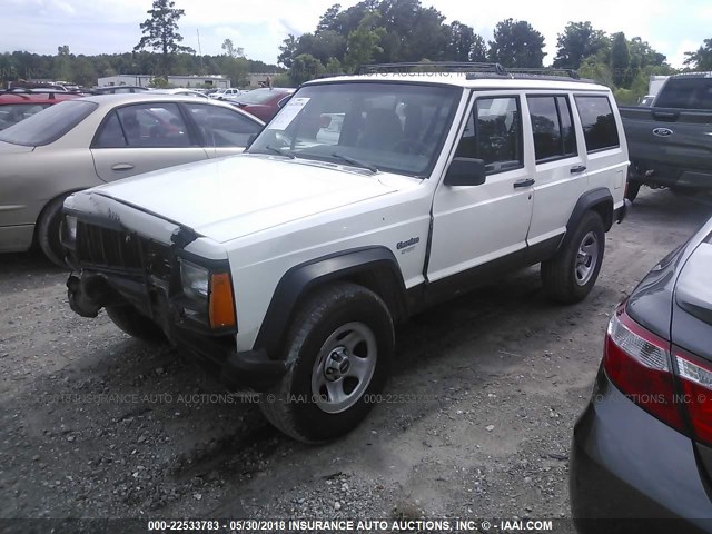 1J4FT68S3TL236813 - 1996 JEEP CHEROKEE SPORT/CLASSIC WHITE photo 2