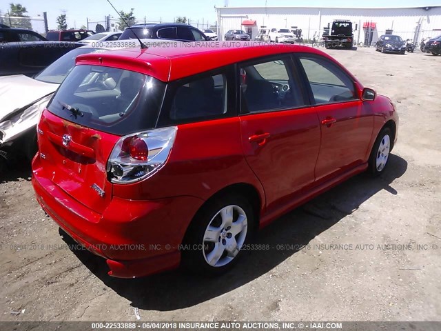 2T1KR32E25C378648 - 2005 TOYOTA COROLLA MATRIX XR RED photo 4