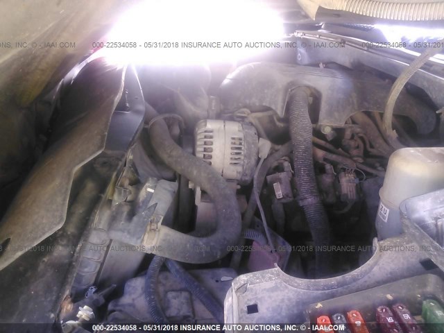 1GCEK19V62E231804 - 2002 CHEVROLET SILVERADO K1500 BLUE photo 10