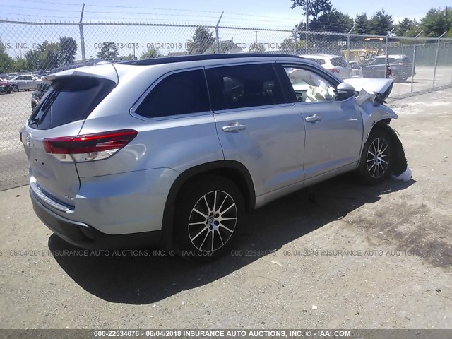 5TDJZRFH2JS539522 - 2018 TOYOTA HIGHLANDER SE/XLE SILVER photo 4