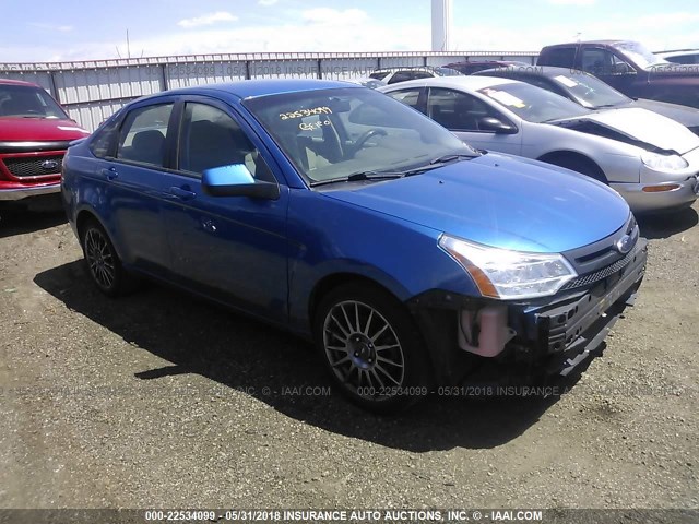 1FAHP3GN8AW156986 - 2010 FORD FOCUS SES BLUE photo 1