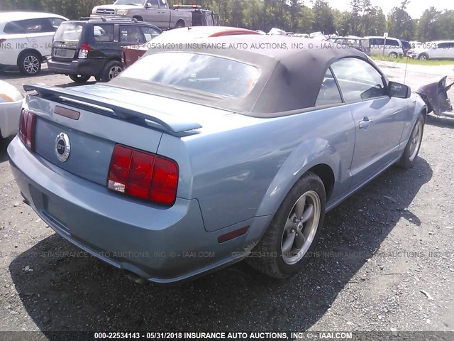 1ZVHT85H355240674 - 2005 FORD MUSTANG GT BLUE photo 4