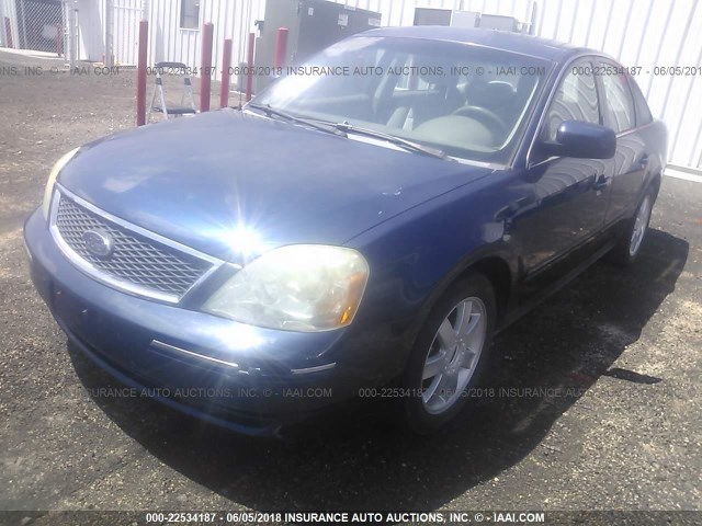 1FAFP23195G119806 - 2005 FORD FIVE HUNDRED SE Dark Blue photo 2