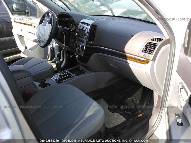 5XYZG3AB0BG014479 - 2011 HYUNDAI SANTA FE GLS SILVER photo 5