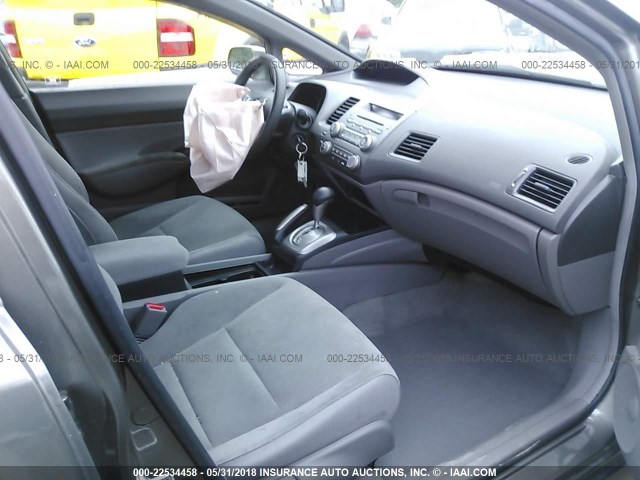 2HGFA16528H524680 - 2008 HONDA CIVIC LX GRAY photo 5