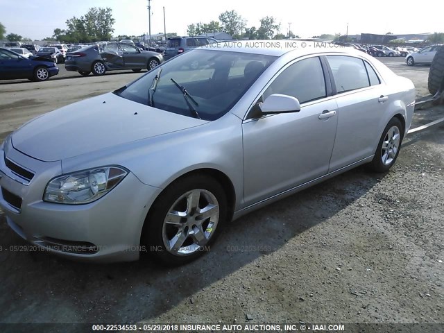 1G1ZC5E04AF282400 - 2010 CHEVROLET MALIBU 1LT 银色 照片 2