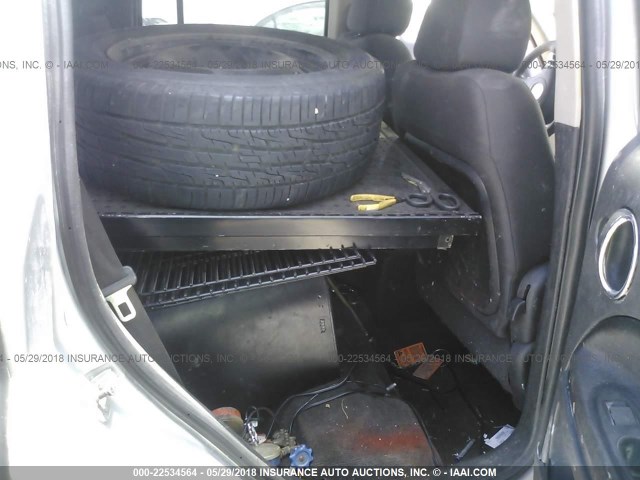 3GNBAADBXAS616426 - 2010 CHEVROLET HHR LS SILVER photo 8