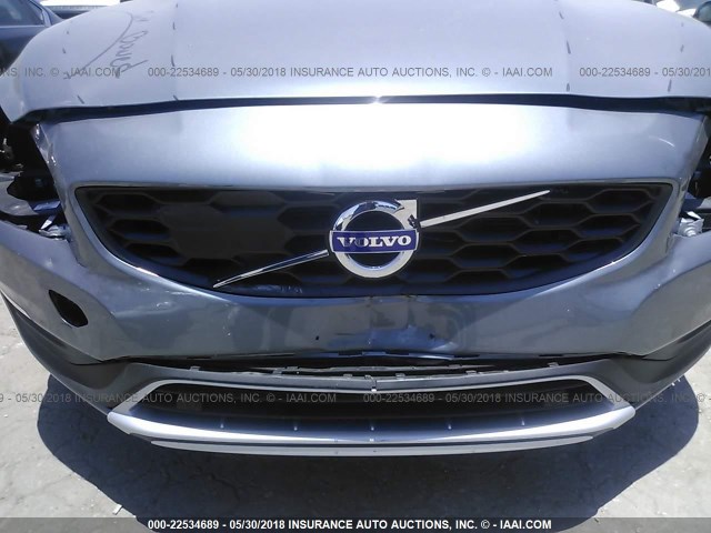 YV440MWK4J2054471 - 2018 VOLVO V60 CROSS COUNTRY PREMIER GRAY photo 6