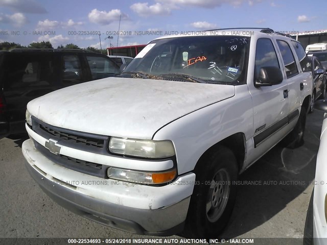 1GNEC13T81R207880 - 2001 CHEVROLET TAHOE C1500 WHITE photo 2