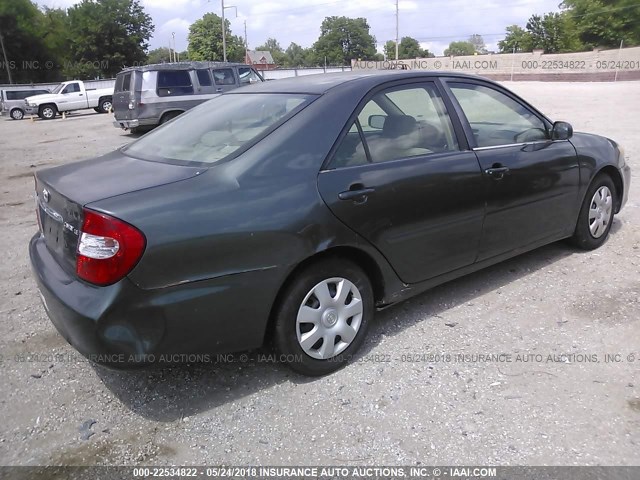 4T1BE32KX3U689743 - 2003 TOYOTA CAMRY LE/XLE/SE მწვანე ფოტო 4