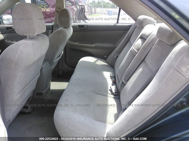 4T1BE32KX3U689743 - 2003 TOYOTA CAMRY LE/XLE/SE მწვანე ფოტო 8