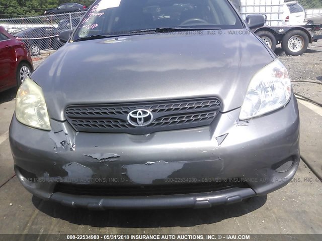 2T1KR32E15C368600 - 2005 TOYOTA COROLLA MATRIX XR GRAY photo 6
