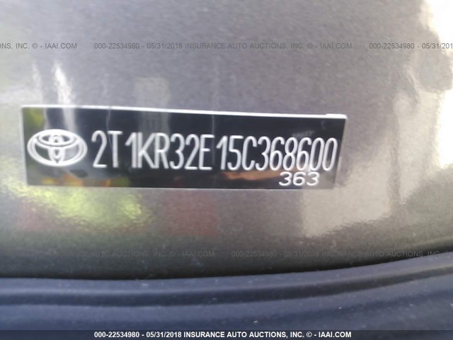 2T1KR32E15C368600 - 2005 TOYOTA COROLLA MATRIX XR GRAY photo 9