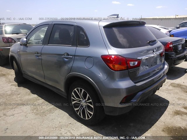 JA4AP3AU2JZ018025 - 2018 MITSUBISHI OUTLANDER SPORT ES/SE GRAY photo 3