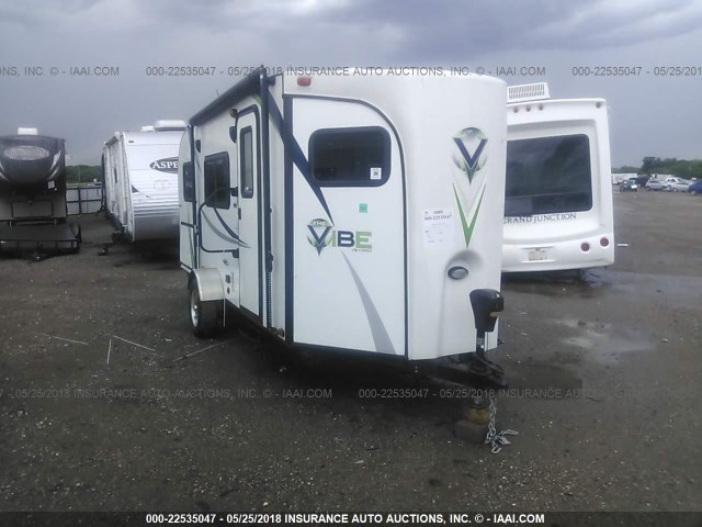 4X4TVCV11E5103191 - 2014 FOREST RIVER TRAILER  WHITE photo 1