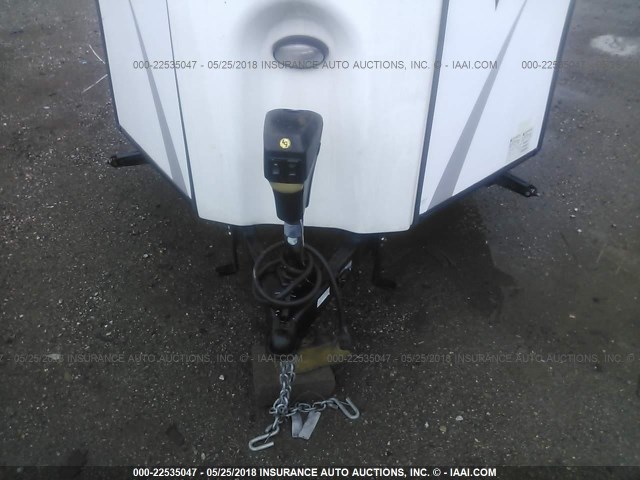 4X4TVCV11E5103191 - 2014 FOREST RIVER TRAILER  白色 照片 10
