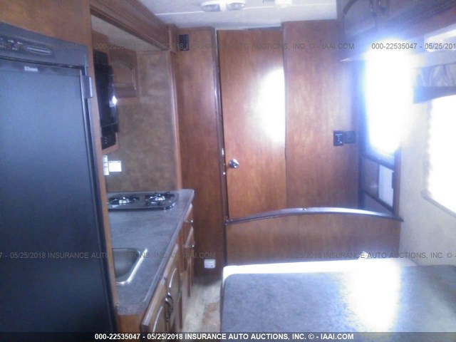 4X4TVCV11E5103191 - 2014 FOREST RIVER TRAILER  白色 照片 5