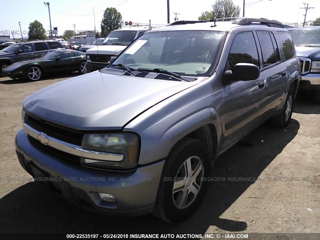 1GNET16M756139065 - 2005 CHEVROLET TRAILBLAZER EXT LS/EXT LT GRAY photo 2