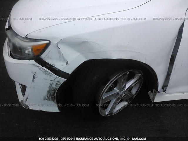 4T1BF1FK1EU773285 - 2014 TOYOTA CAMRY L/SE/LE/XLE WHITE photo 6